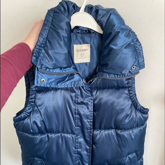 Shimmer Blue Puffer Vest Trending Bundle Discount 30% off! - Picture 2 of 6